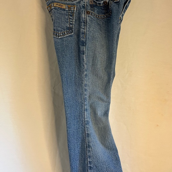 EUC 4 pieces of girls clothing Size XS 4/5 Levi’s & YES - Picture 12 of 15